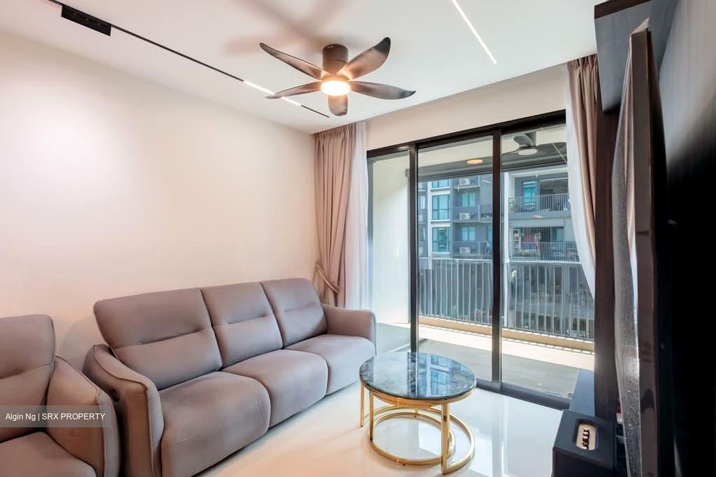 Treasure at Tampines (D18), Condominium #588153201